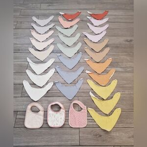 baby's toddler's cloth bibs • 30 pieces • mixed brands